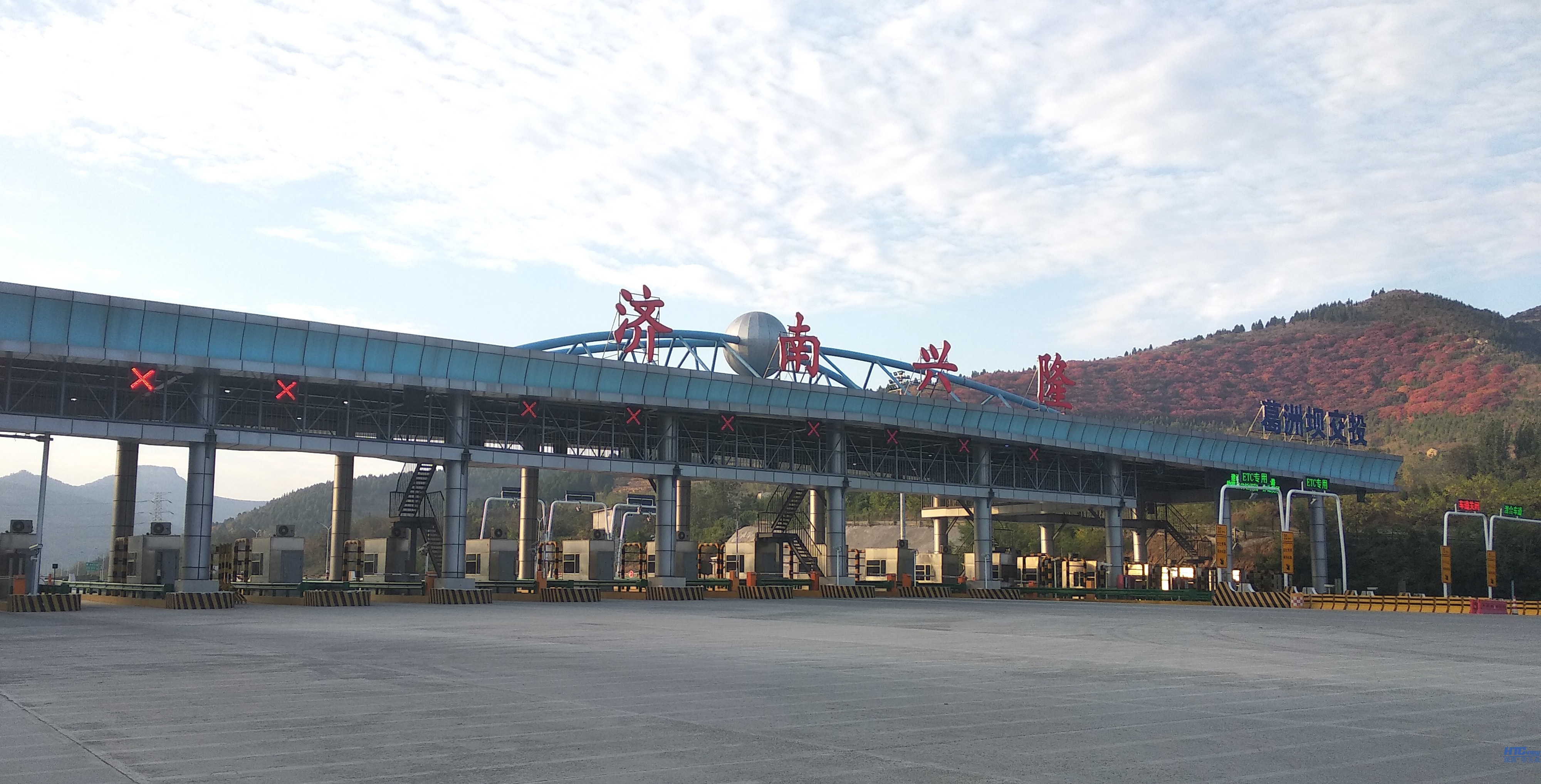 智慧高速解决方案