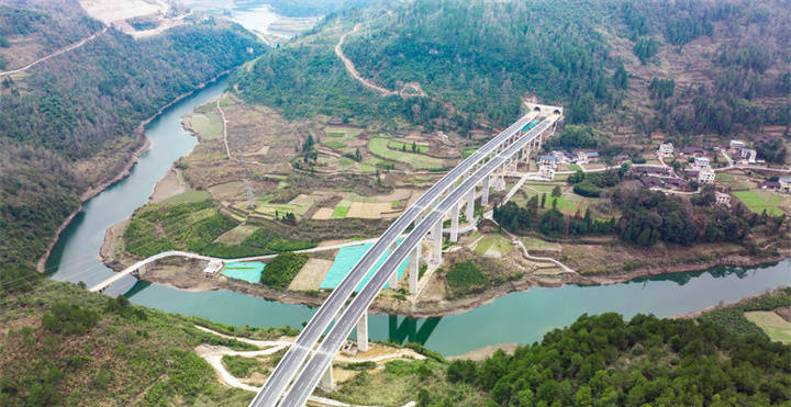 智慧高速解决方案